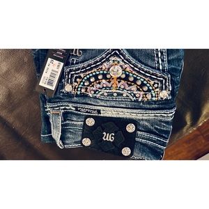 Miss Me boot cut inseam 34”